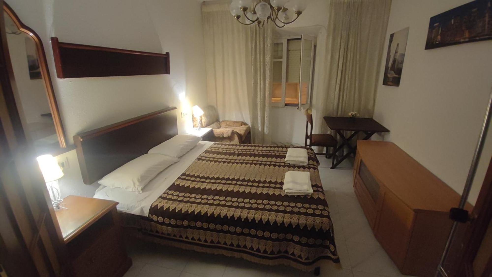 Apartment Constantí Pokoj fotografie